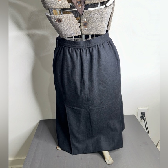 Vintage 1980's Yves Saint Laurent Rive Gauche Black Pencil Skirt - Picture 2 of 8